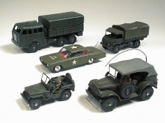 DINKY TOYS FRANCE & CORGI TOYS (5)