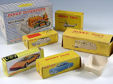 DINKY TOYS (FRANCE) (6)