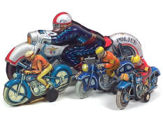 DIVERS (4)