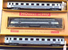 HORNBY 'HO' (1)