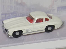 DINKY MATCHBOX (1)