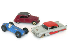 DINKY TOYS (FRANCE) (3)