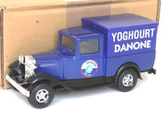 MAJORETTE (FRANCE) (1)