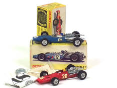 DINKY TOYS (FRANCE) (2)