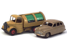 DINKY TOYS (GB) (2)