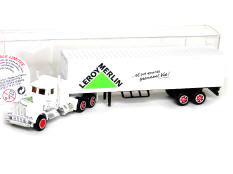 MAJORETTE (FRANCE) (1)