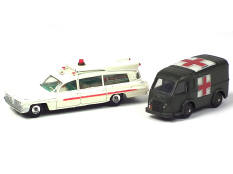DINKY TOYS (2)
