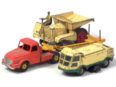 DINKY TOYS (FRANCE) (3)