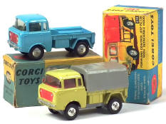 CORGI TOYS (GB) (2)