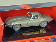 DINKY MATCHBOX (1)
