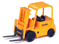 TOYOTA (1)