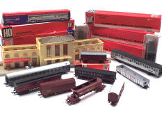 DIVERS (Ecartement HO) (27)