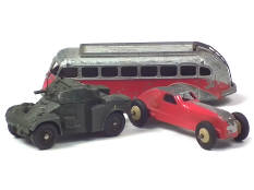 DINKY TOYS (FRANCE) (3)
