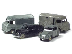 DINKY TOYS (FRANCE) (4)