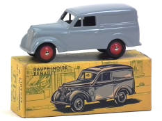 C.I.J. (FRANCE) (1)