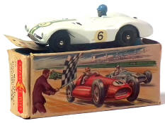 CRESCENT TOY (GB) (1)