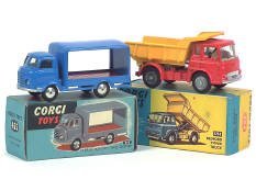 CORGI TOYS (GB) (2)
