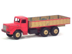 QUIRALU (FRANCE) (1)