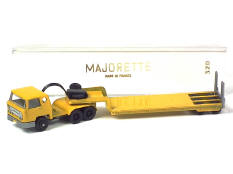 MAJORETTE (FRANCE) (1)