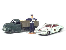 DINKY TOYS (FRANCE) (3)
