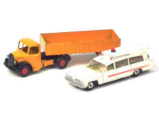 DINKY TOYS (GB) (2)