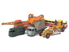 DINKY TOYS (FRANCE) (5)