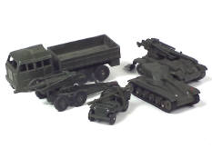 DINKY TOYS (FRANCE) (5)