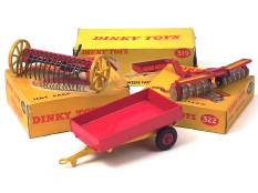DINKY TOYS (GB) (3)