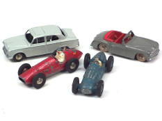DINKY TOYS (FRANCE) (4)
