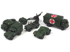 DINKY TOYS (GB) (5)