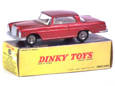 DINKY TOYS (FRANCE) (1)