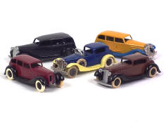 DINKY TOYS (GB) (5)