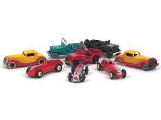 DINKY TOYS (7)