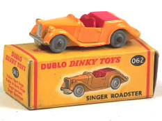 DINKY TOYS (GB) (1)