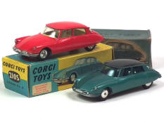 CORGI TOYS (GB) (2)