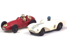 CRESCENT TOY (GB) (2)