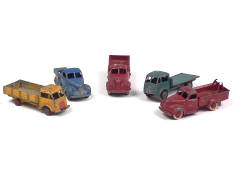 DINKY TOYS (FRANCE) (5)