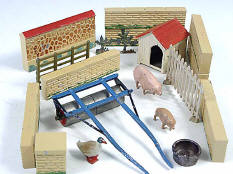 FIGURINES en plomb creux (1)