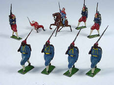 FIGURINES en plomb creux (1)