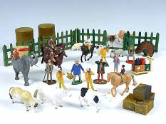 FIGURINES DIVERS (1)