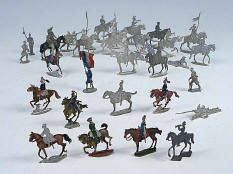FIGURINES DIVERS (1)