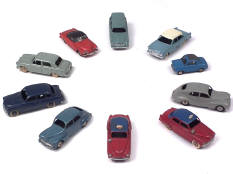 DINKY TOYS (10)