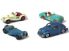 DINKY TOYS (GB) (4)