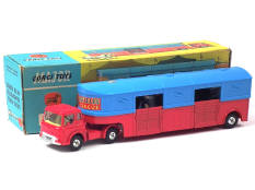 CORGI TOYS (GB) (1)