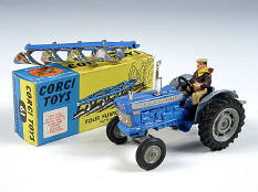 CORGI TOYS (GB) (2)