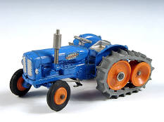 CORGI TOYS (GB) (1)