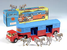 CORGI TOYS (GB) (1)