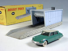 DINKY TOYS (FRANCE) (2)