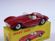 DINKY TOYS FRANCE (1)