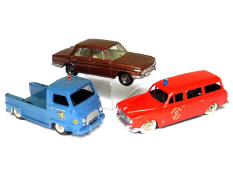 DINKY TOYS (FRANCE) (3)